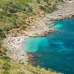 Le Onde - Xenia Sicily *